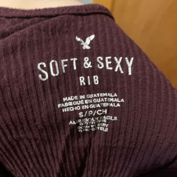 2 for 15$// American Eagle Bodysuit - Picture 2 of 3
